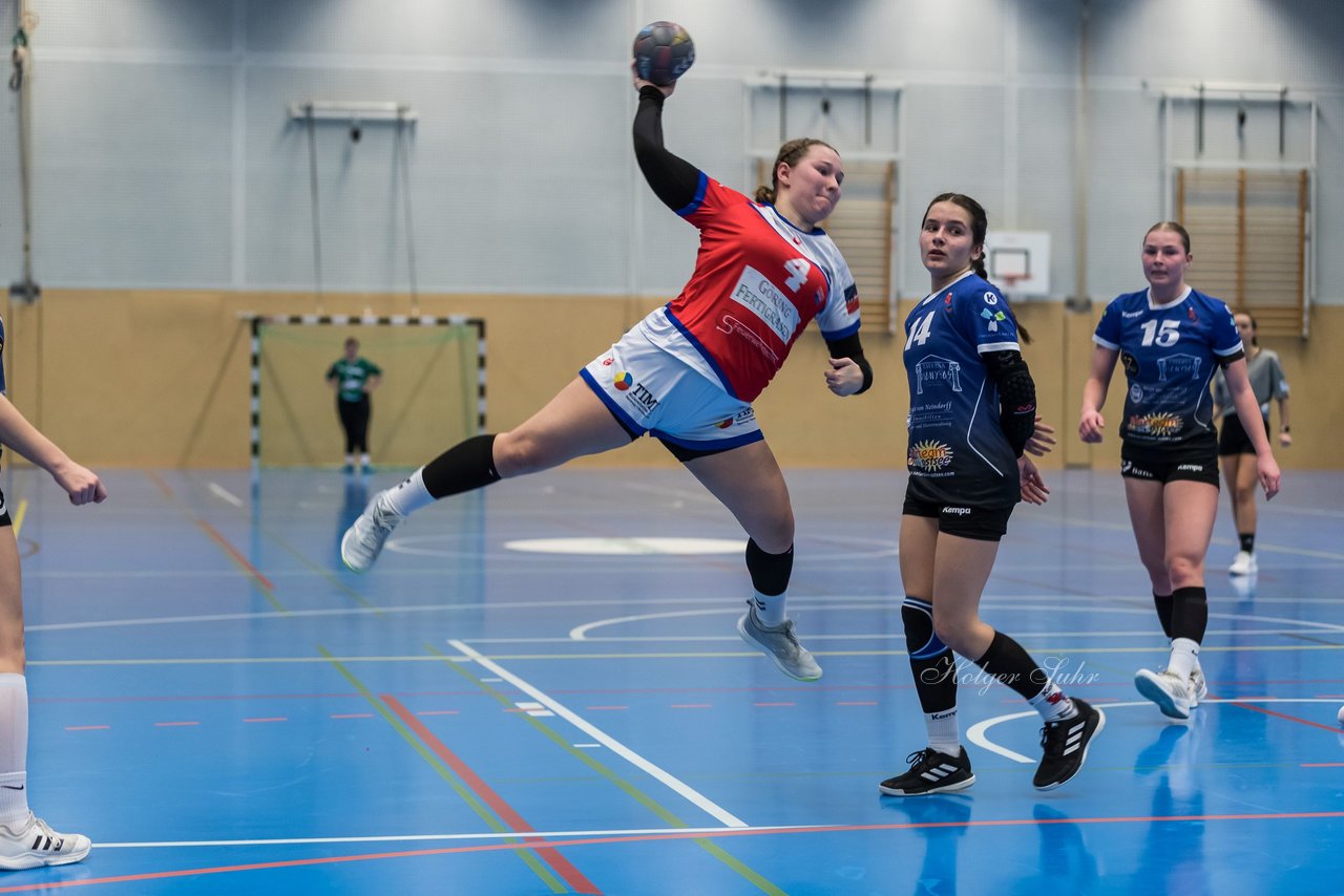 Bild 121 - wAJ HC Quickborn - HSG Kiel/Kronshagen : Ergebnis: 20:17